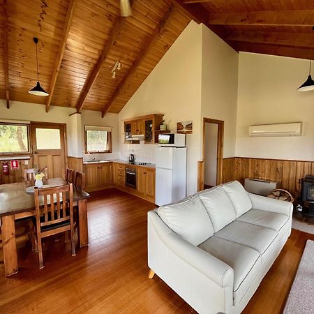 Daysy Hill Country Cottages Порт-Кэмпбелл Номер фото