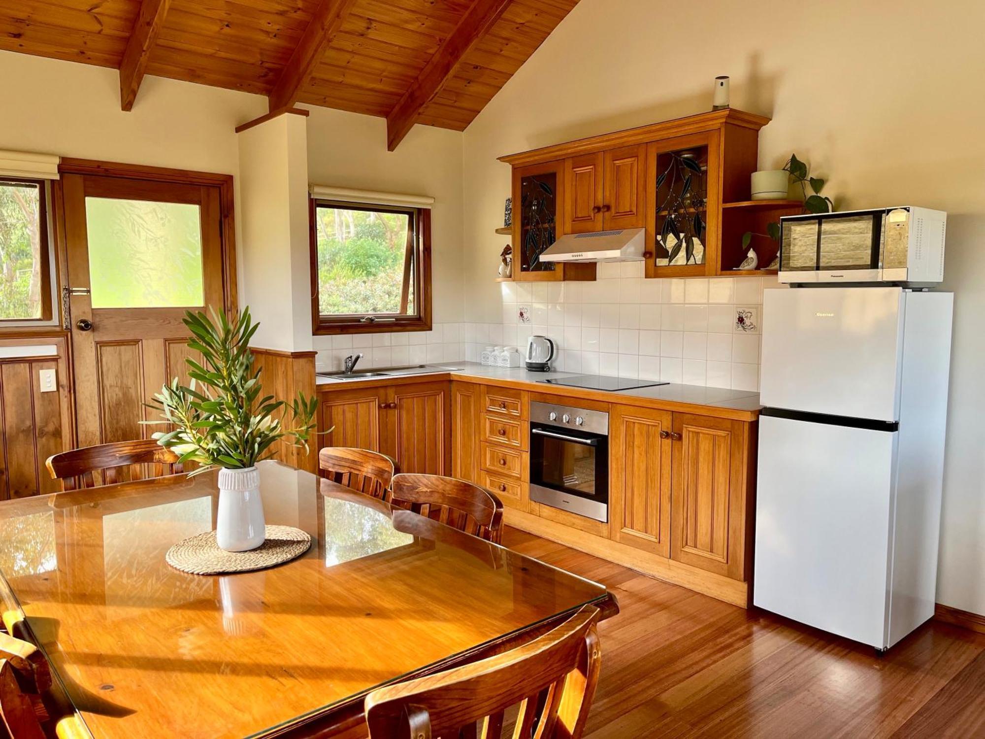 Daysy Hill Country Cottages Порт-Кэмпбелл Экстерьер фото